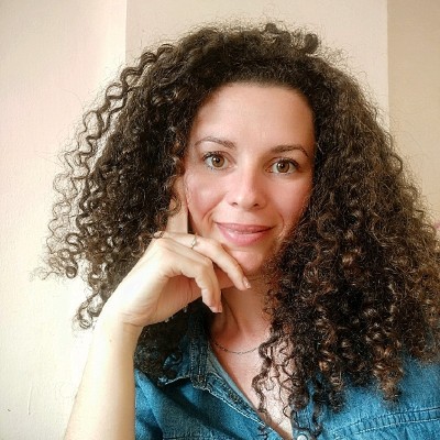 Mónika Veres portréja